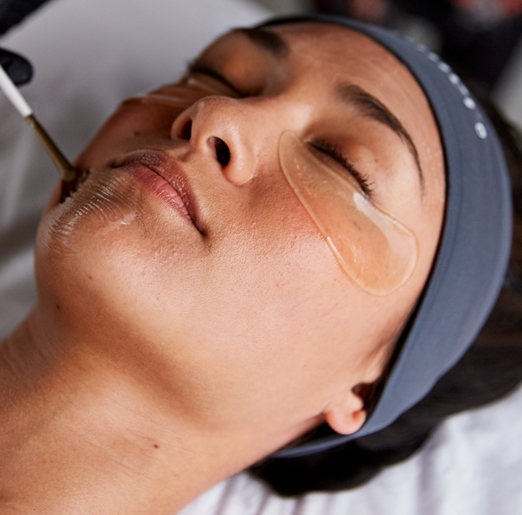 Luxury Facials & Chemical Peels
